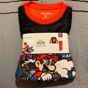 MarioKart 2-piece pajama set. Size 8